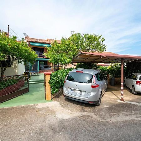 1 Bedroom Amazing Apartment In Peruški Exterior foto